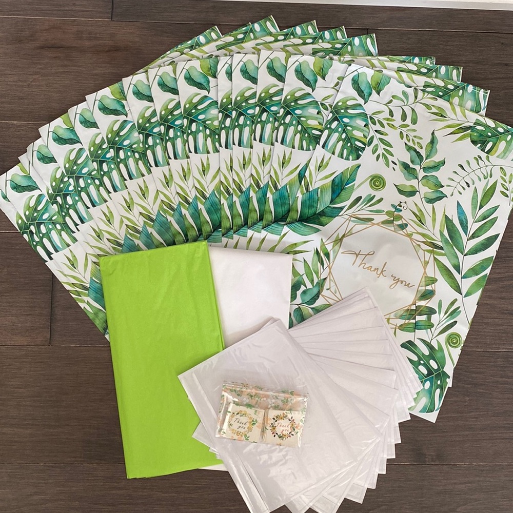 NWT - Shipping Starter Pack Combo 1 (80 pieces)